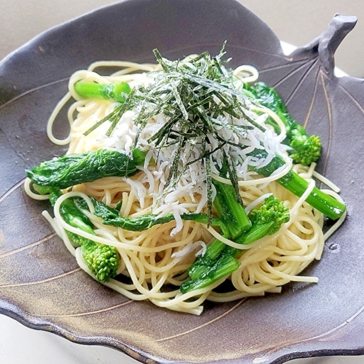 菜の花としらすの和風パスタ レシピ 作り方 By ねこまたぎみのる 楽天レシピ